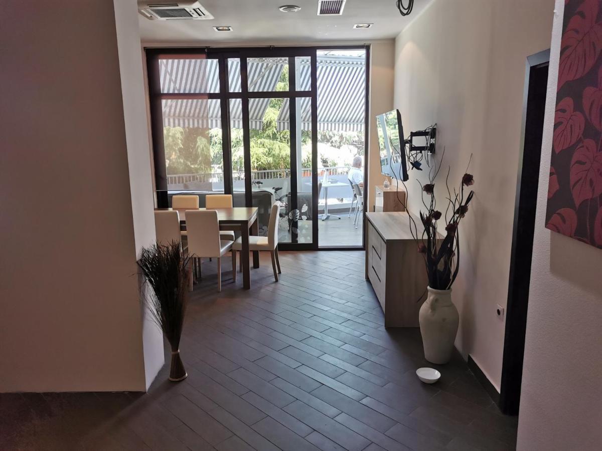 Ferienwohnung Portofino App Izola Exterior foto
