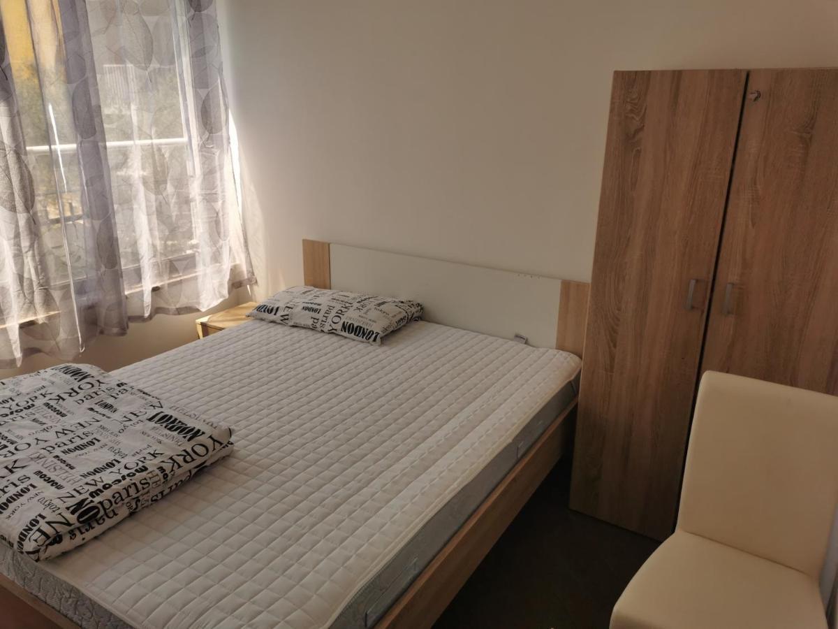 Ferienwohnung Portofino App Izola Exterior foto
