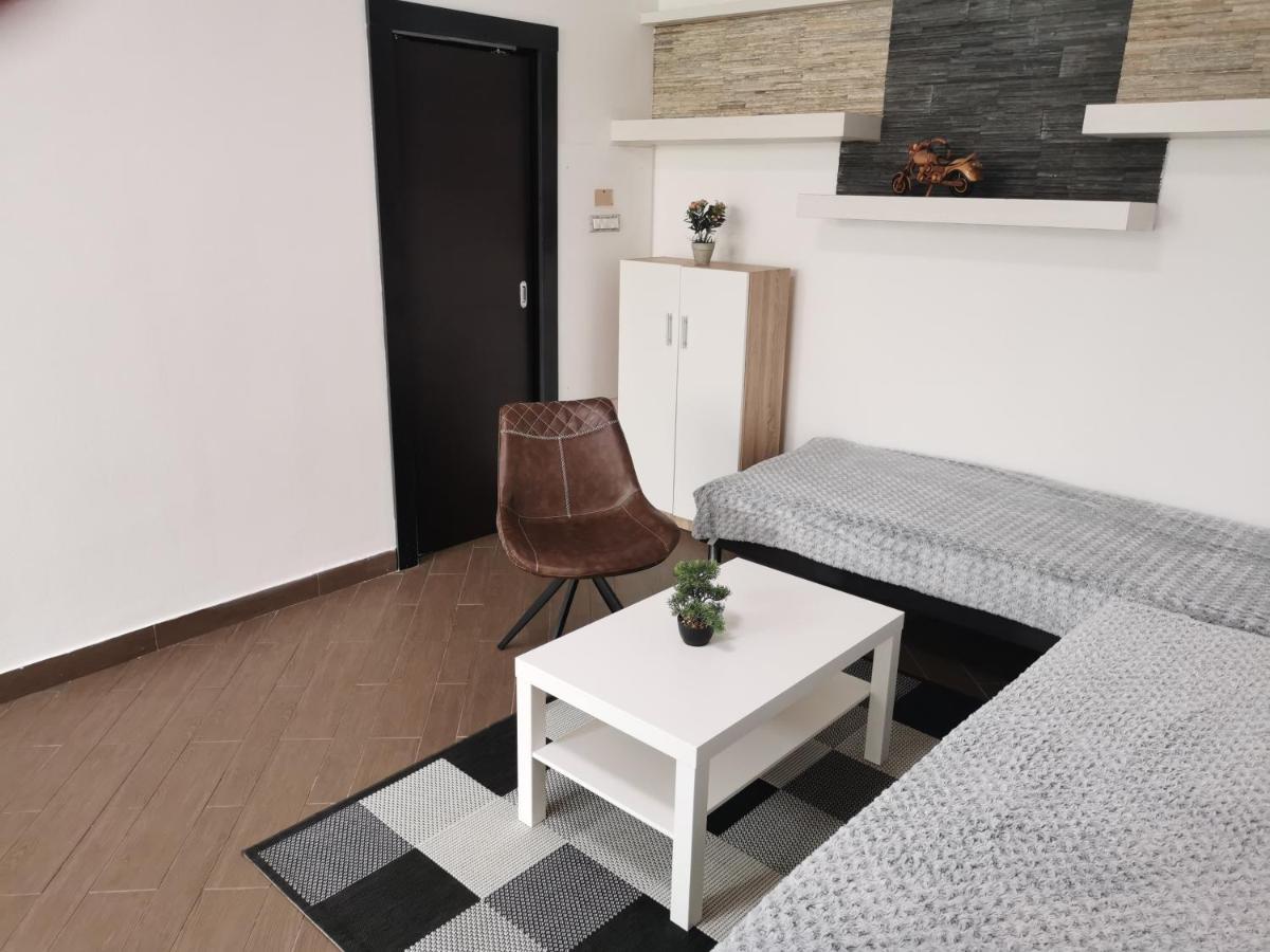 Ferienwohnung Portofino App Izola Exterior foto