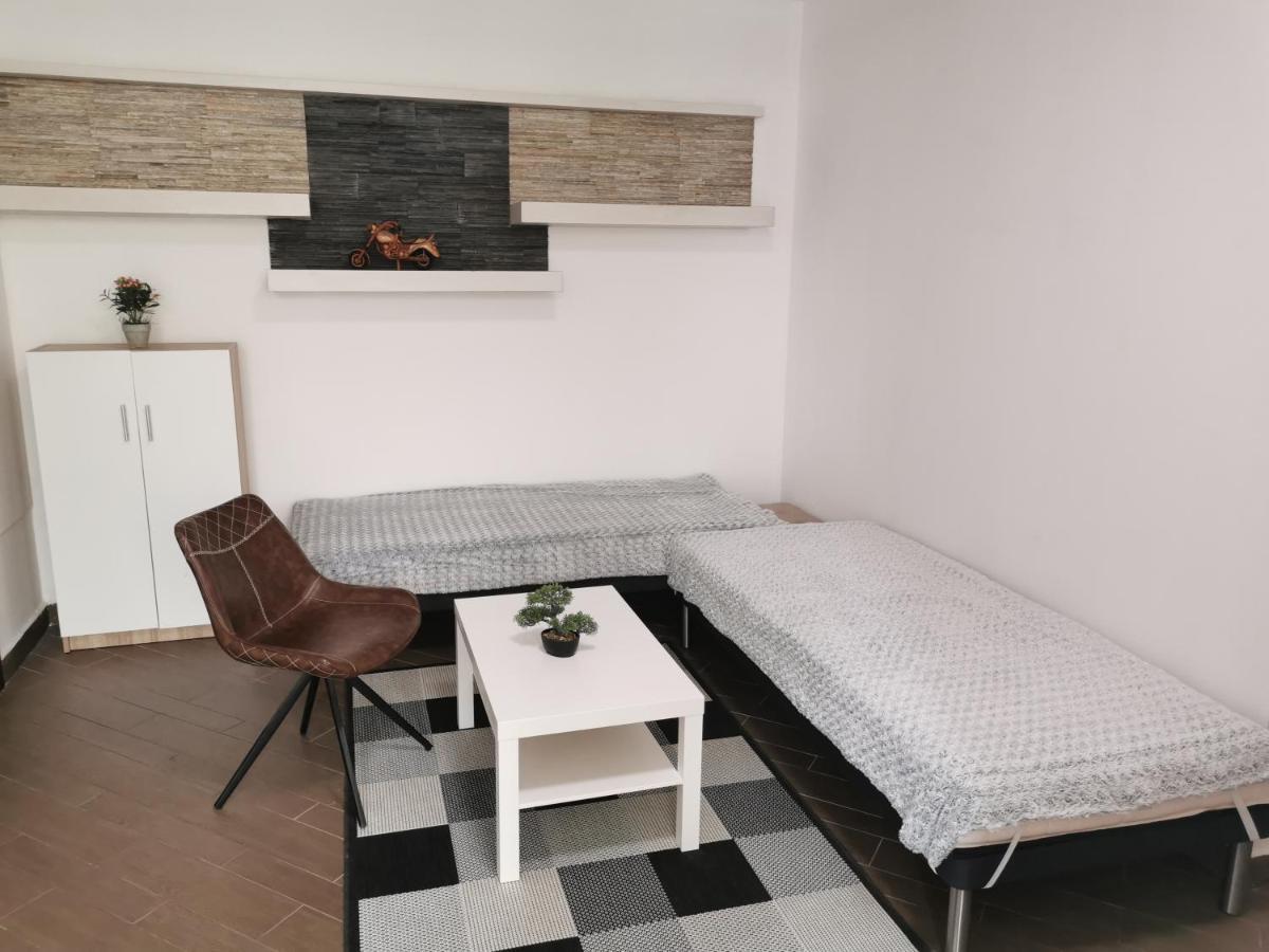 Ferienwohnung Portofino App Izola Exterior foto